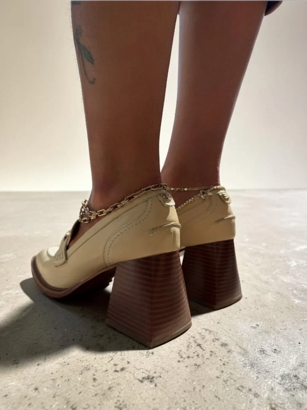 Sam Edelman Cream Leather Square Toe Loafer Heels Size 6.5